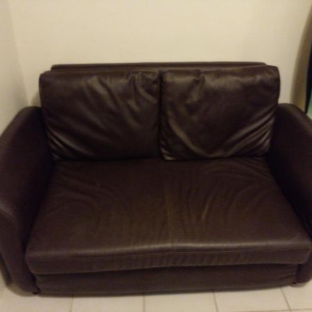 Condo With Free Swimming Pool & Viewing Deck Tagaytay City Стая снимка