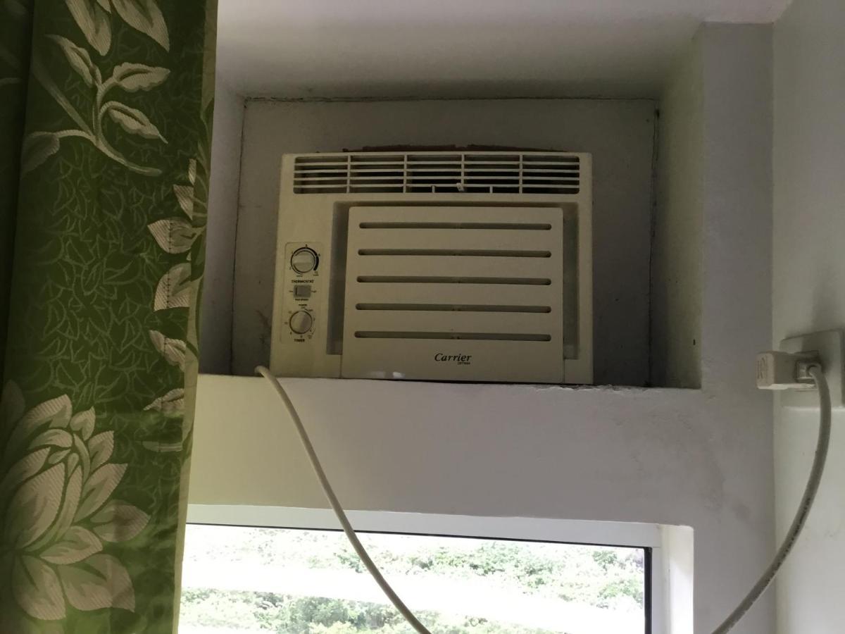 Condo With Free Swimming Pool & Viewing Deck Tagaytay City Екстериор снимка