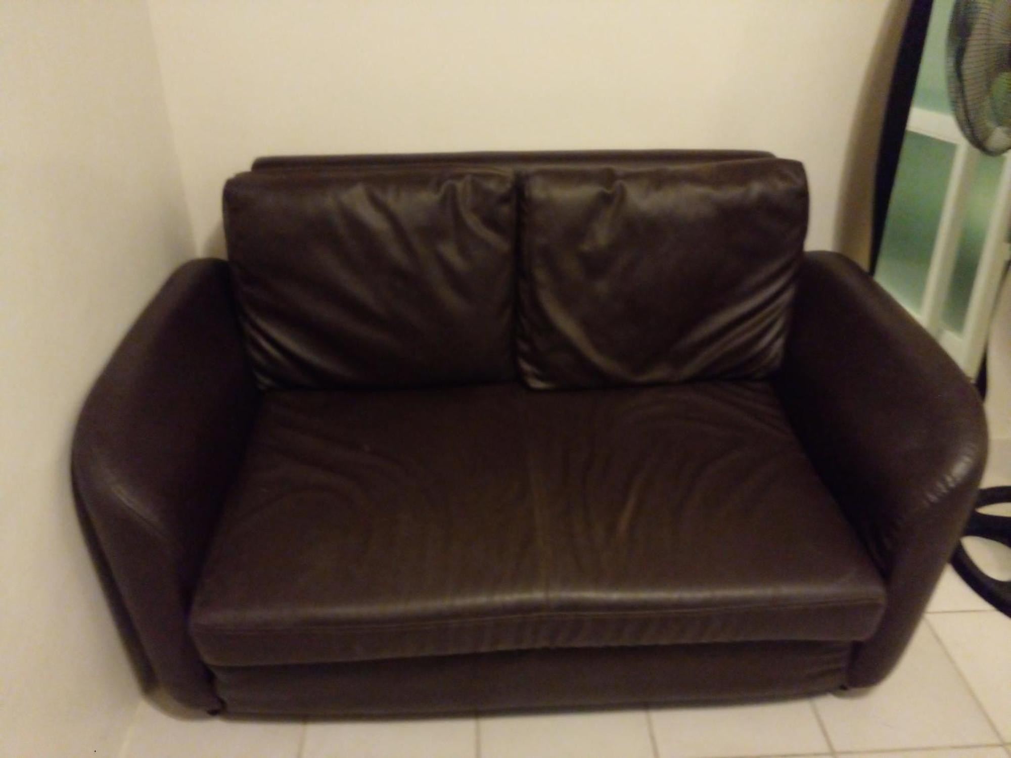 Condo With Free Swimming Pool & Viewing Deck Tagaytay City Стая снимка